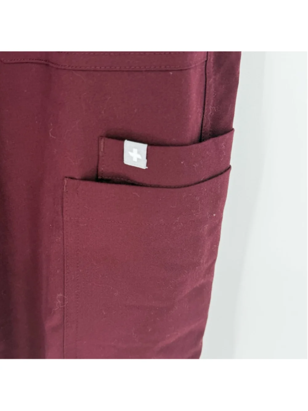 Figs Cairo Cargo Scrub Pants Burgundy Men’s Size XL